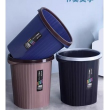 垃圾桶
